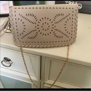 Urban Expressions clutch